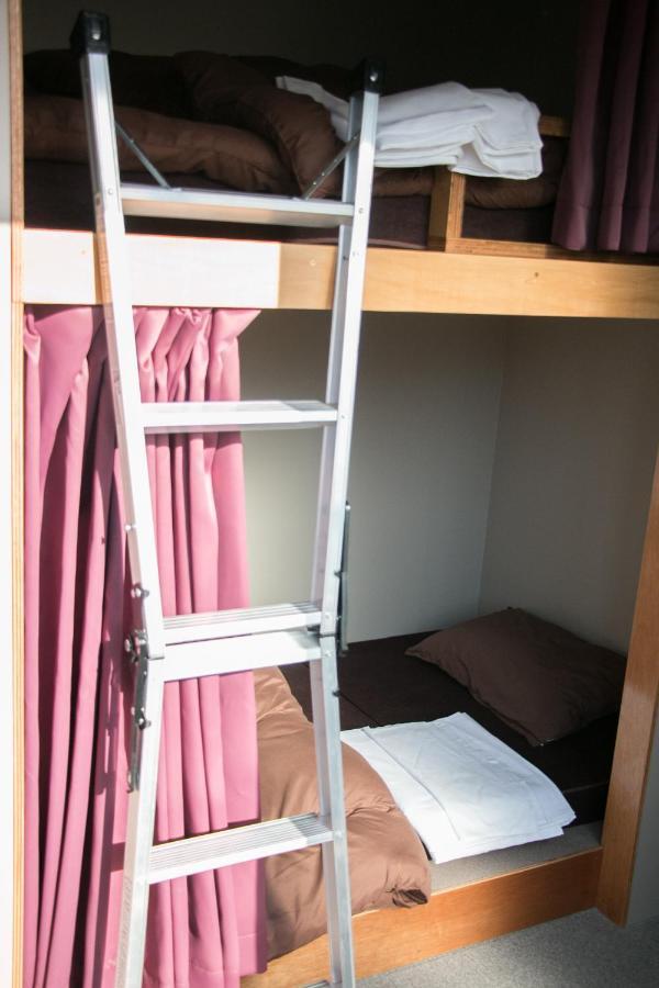 Linda Hostel 106 Oszaka Kültér fotó