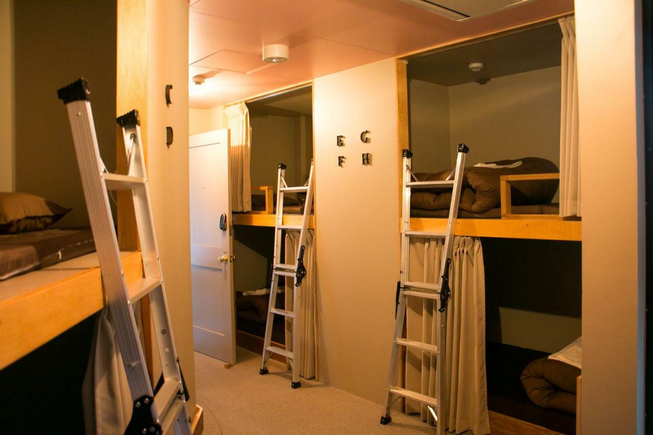 Linda Hostel 106 Oszaka Kültér fotó